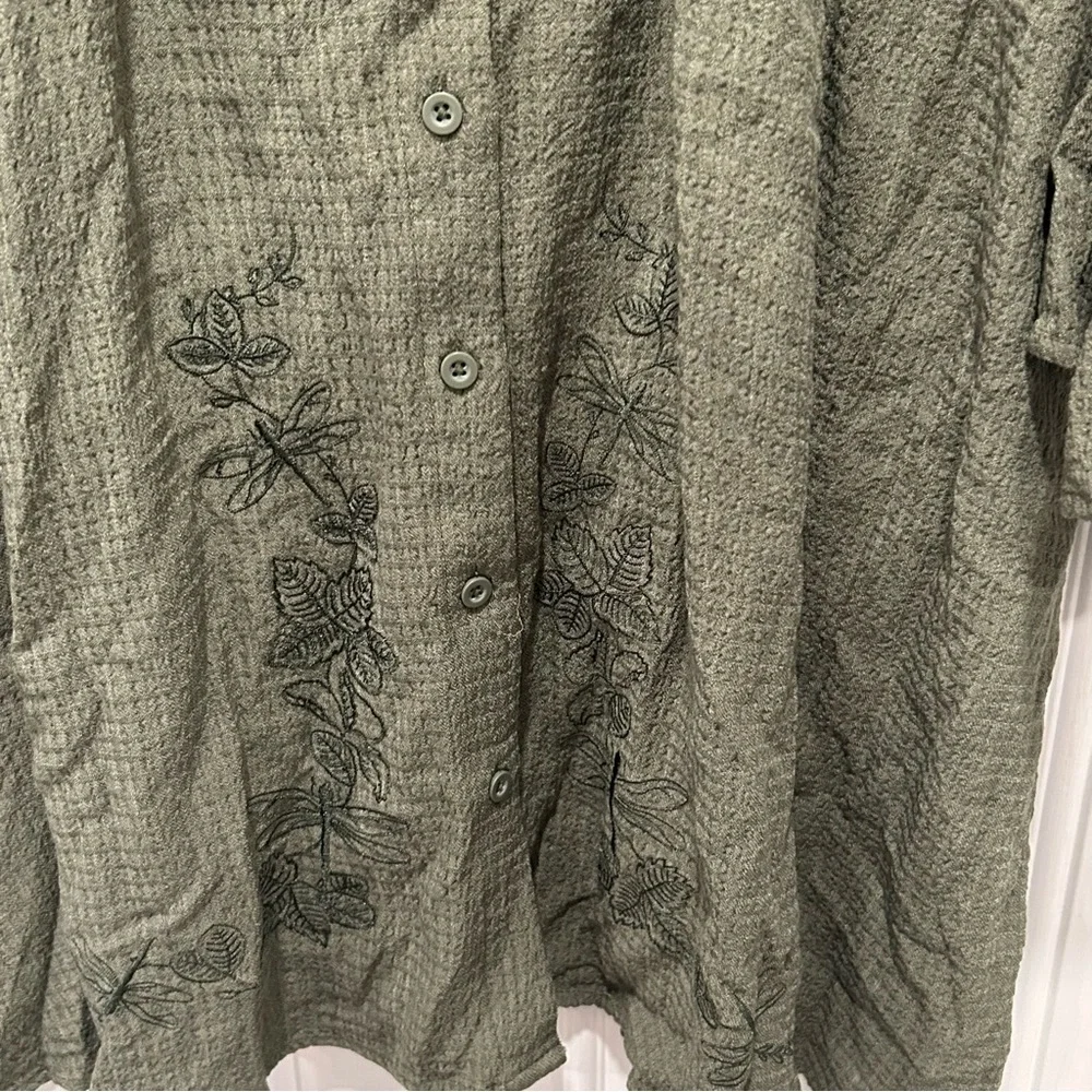 Torrid Outlander Dragonfly Mini Bell Sleeve Collared Shirt Dress Plus Sz 1 (1X) - Picture 3 of 8